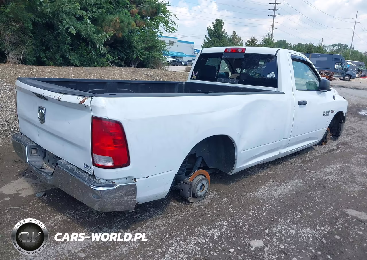 2015 Ram 1500 Tradesman VIN:3C6JR6DT3FG539693 - 4