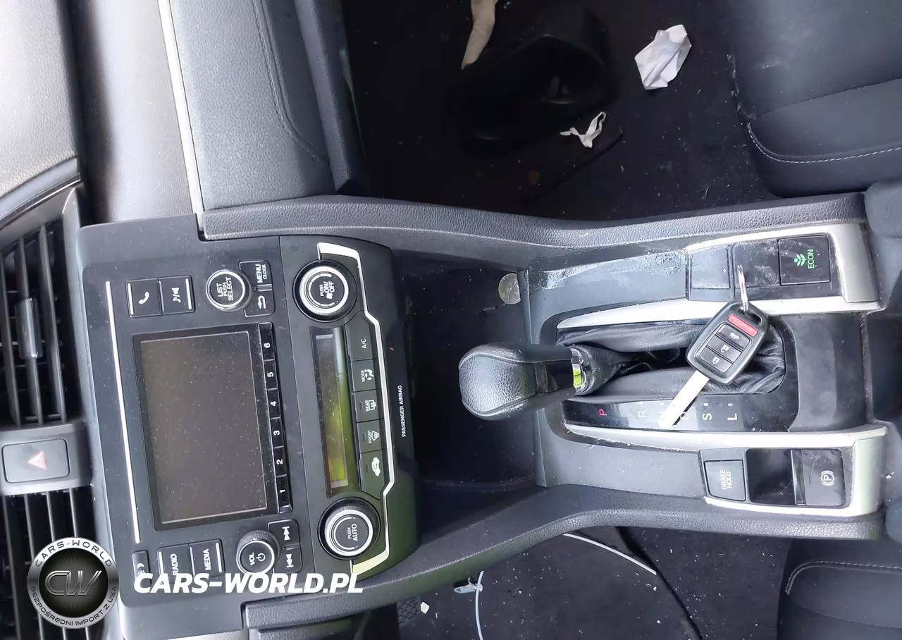 2019 Honda Civic Lx VIN:2HGFC2F64KH527256 - 11