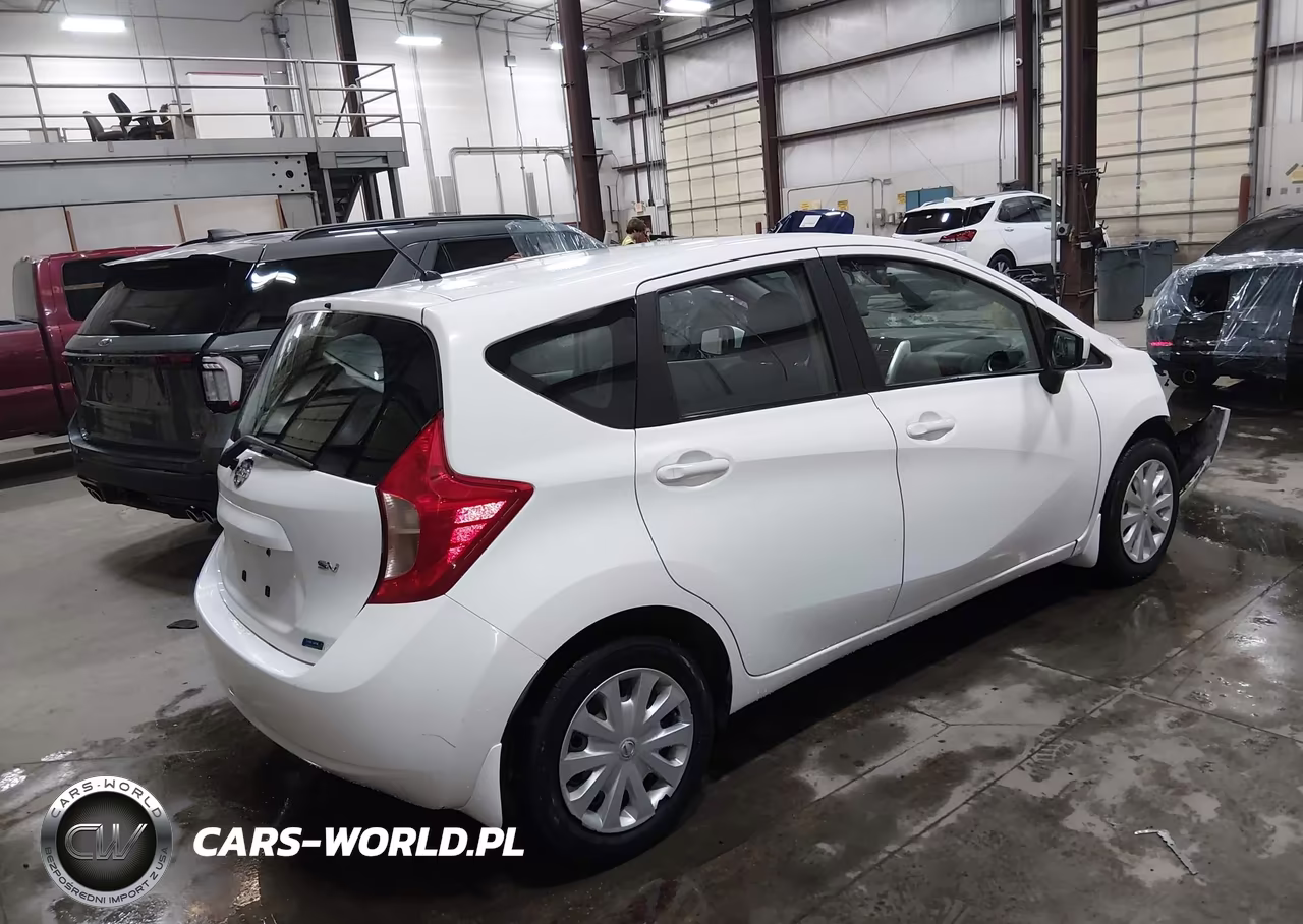 2015 Nissan Versa Note S (Sr)-S Plus-Sl-Sr-Sv VIN:3N1CE2CP8FL416850 - 4