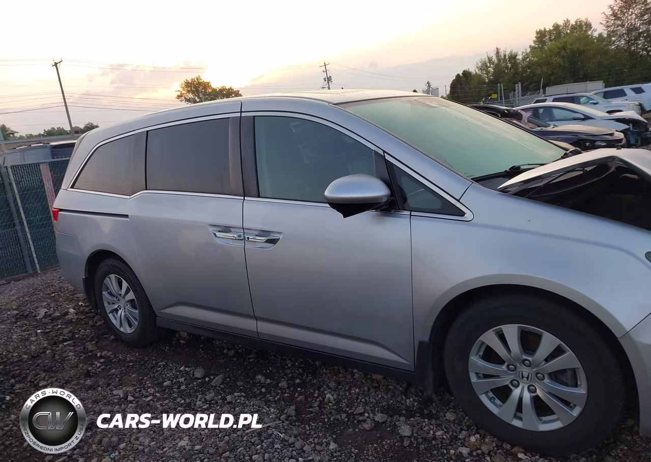 2015 Honda Odyssey Ex-L VIN:5FNRL5H60FB086960 - 12