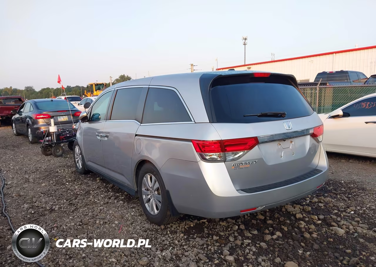 2015 Honda Odyssey Ex-L VIN:5FNRL5H60FB086960 - 3