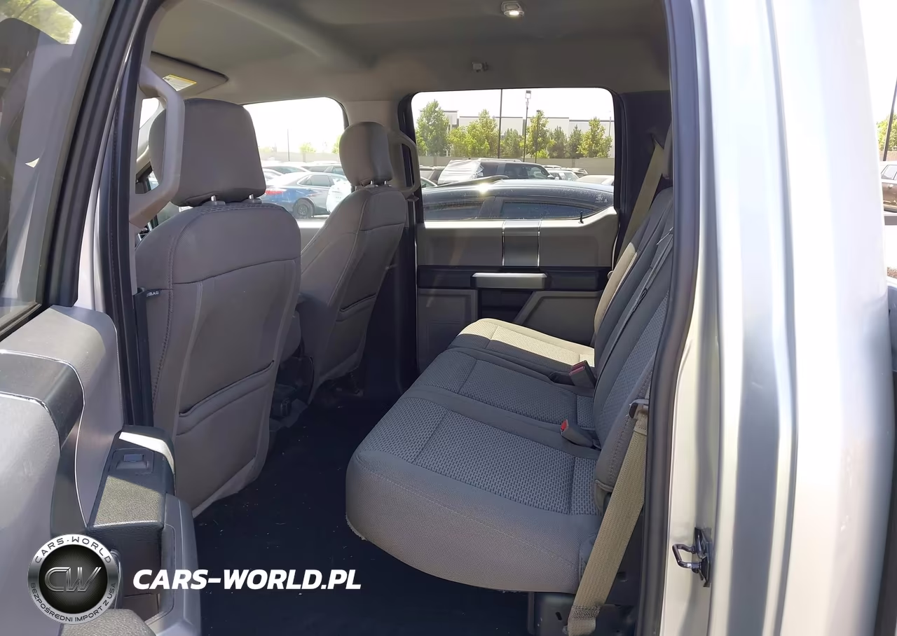 2018 Ford F-150 Xlt VIN:1FTEW1CG9JFE77821 - 8