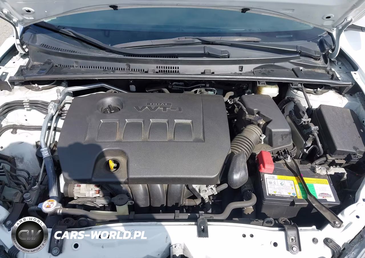 2018 Toyota Corolla Le VIN:2T1BURHEXJC084241 - 10