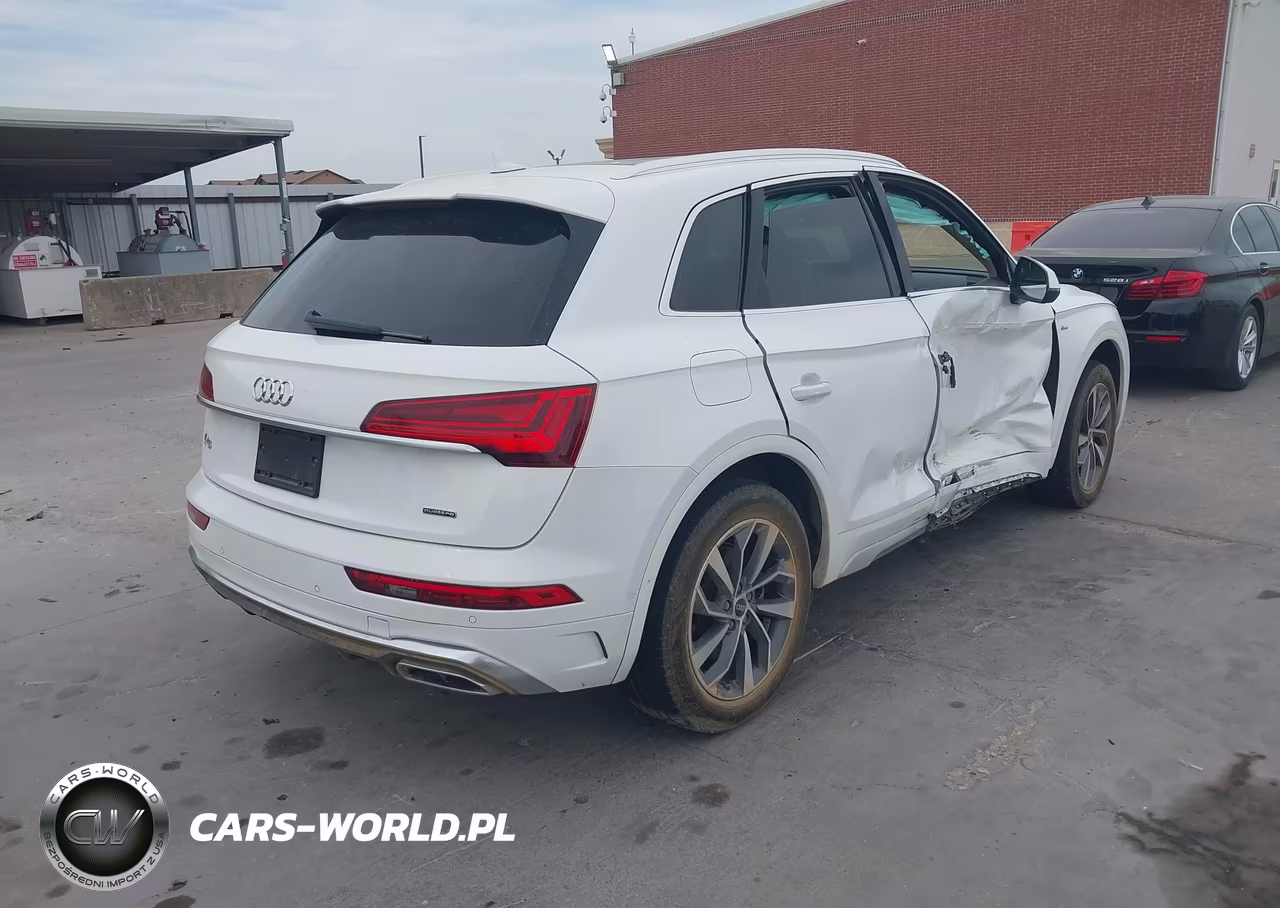 2022 Audi Q5 Premium Plus 45 Tfsi S Line Quattro S Tronic VIN:WA1EAAFY5N2076129 - 4
