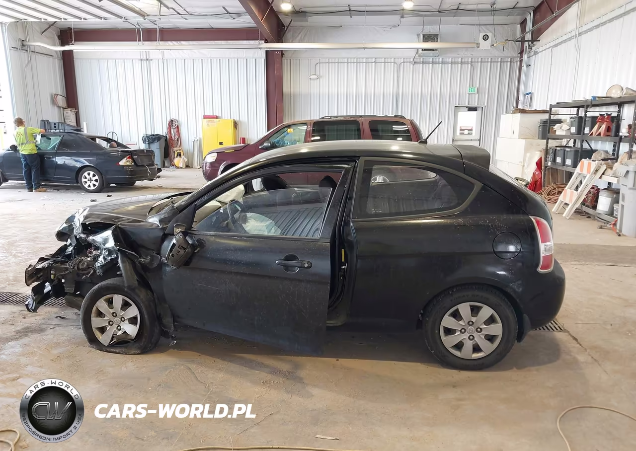 2010 Hyundai Accent Gs VIN:KMHCM3AC2AU158485 - 15