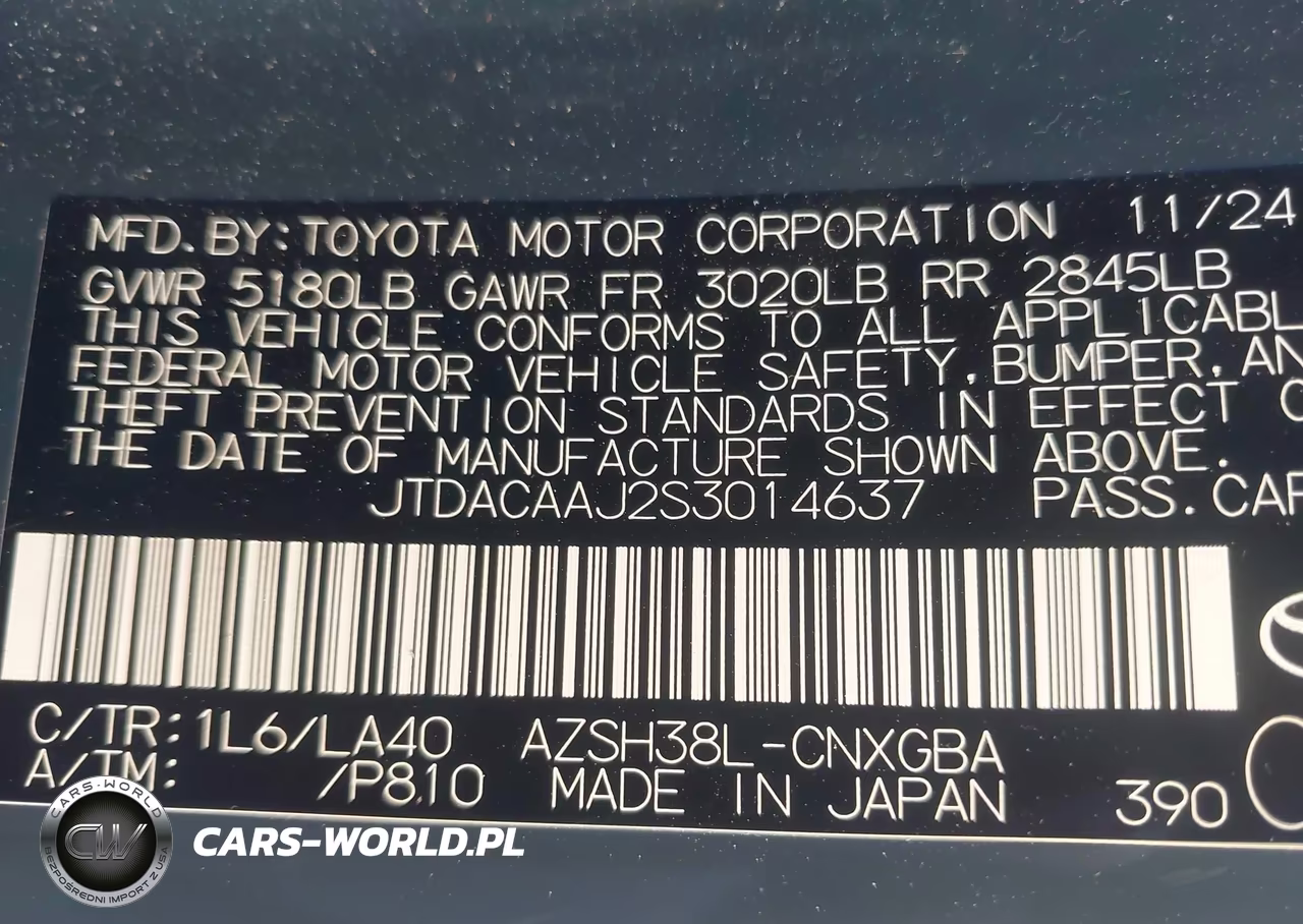 2025 Toyota Crown Signia Limited VIN:JTDACAAJ2S3014637 - 9