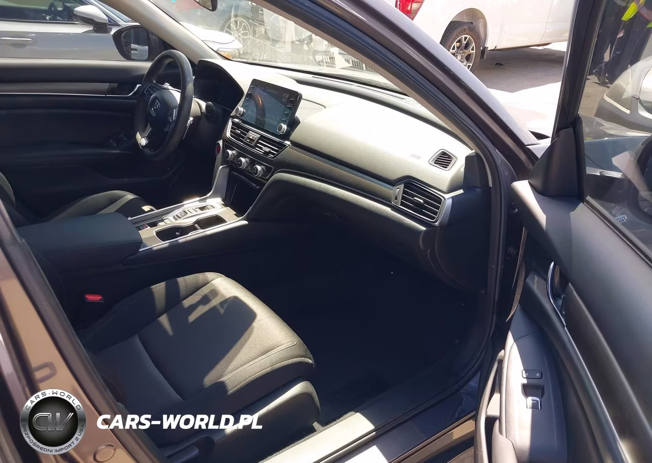 2022 Honda Accord Hybrid VIN:1HGCV3F18NA000444 - 5