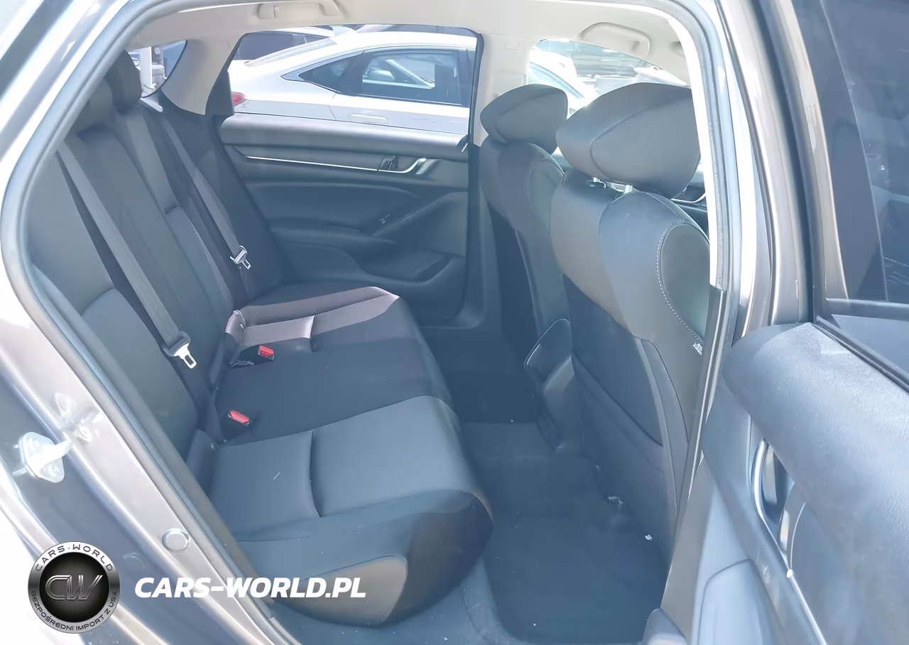 2022 Honda Accord Hybrid VIN:1HGCV3F18NA000444 - 8