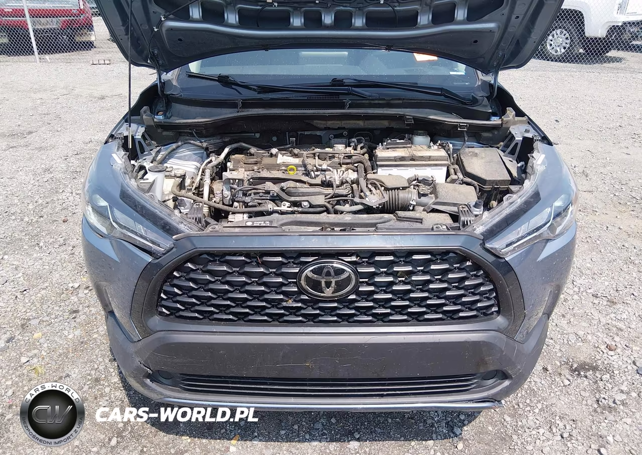 2023 Toyota Corolla Cross Le VIN:7MUCAAAG5PV056623 - 10