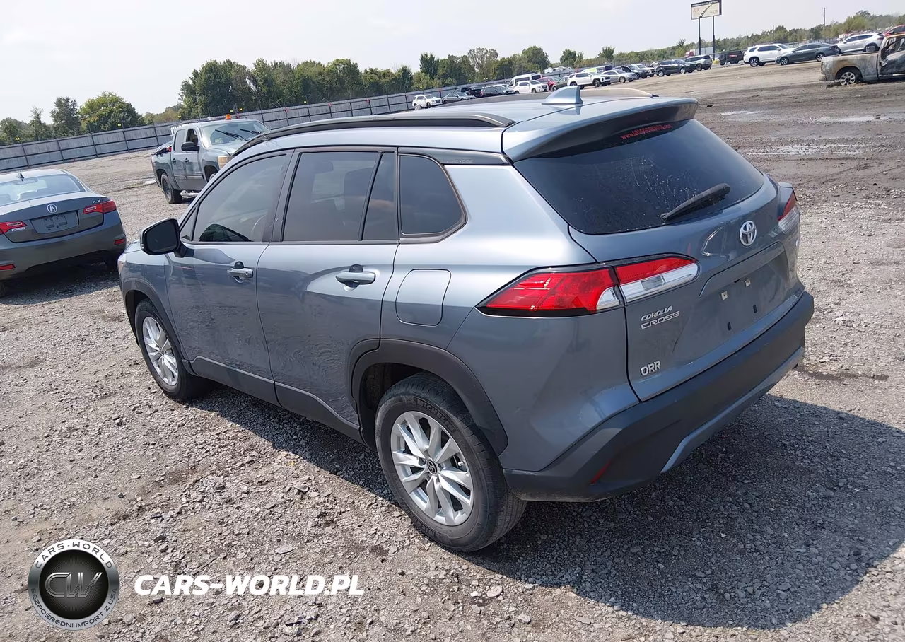 2023 Toyota Corolla Cross Le VIN:7MUCAAAG5PV056623 - 3