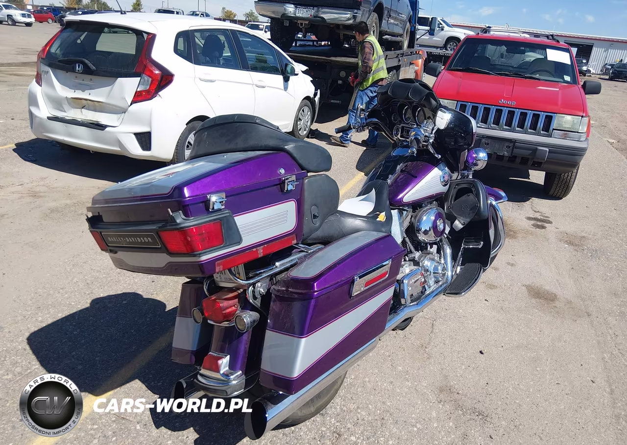 2001 Harley-Davidson Flhtcui VIN:1HD1FCW131Y630519 - 4
