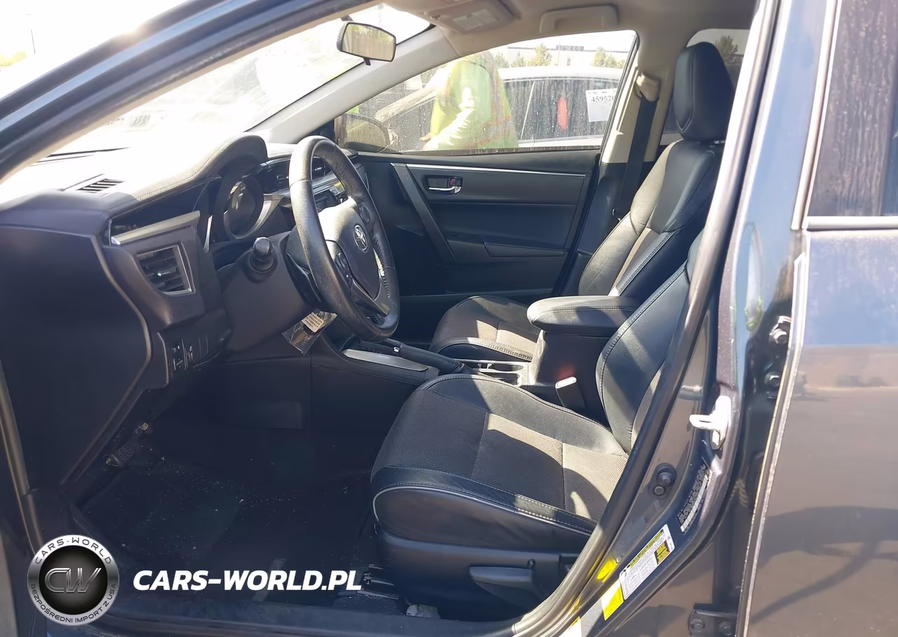 2015 Toyota Corolla S Plus VIN:2T1BURHE9FC466624 - 5