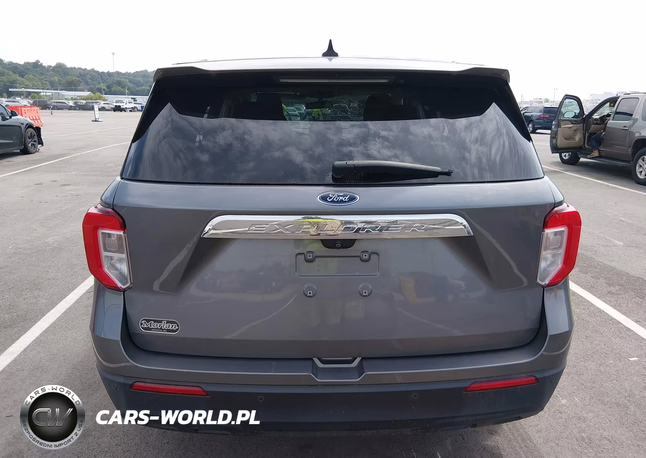 2021 Ford Explorer VIN:1FMSK7BH0MGA56382 - 16