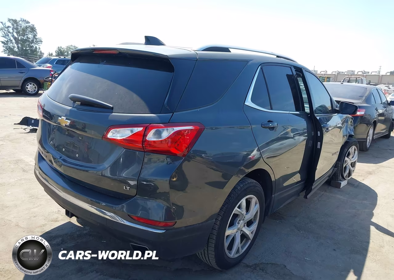 2018 Chevrolet Equinox Lt VIN:2GNAXKEX6J6297373 - 4