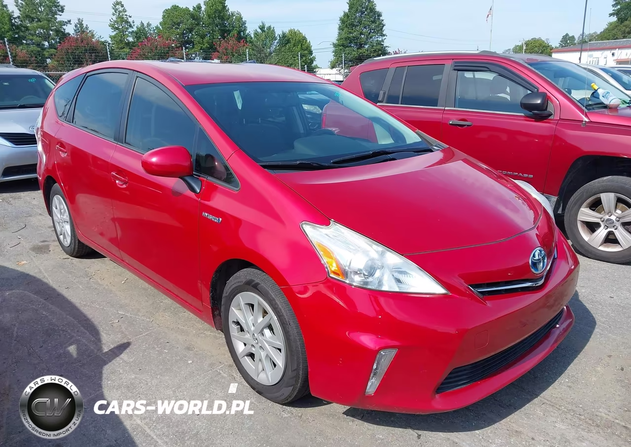 2013 Toyota Prius V Three – zdjęcie 1 z 16