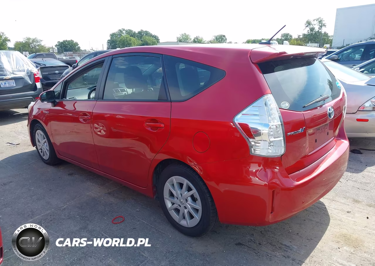 2013 Toyota Prius V Three VIN:JTDZN3EU6D3192258 - 14