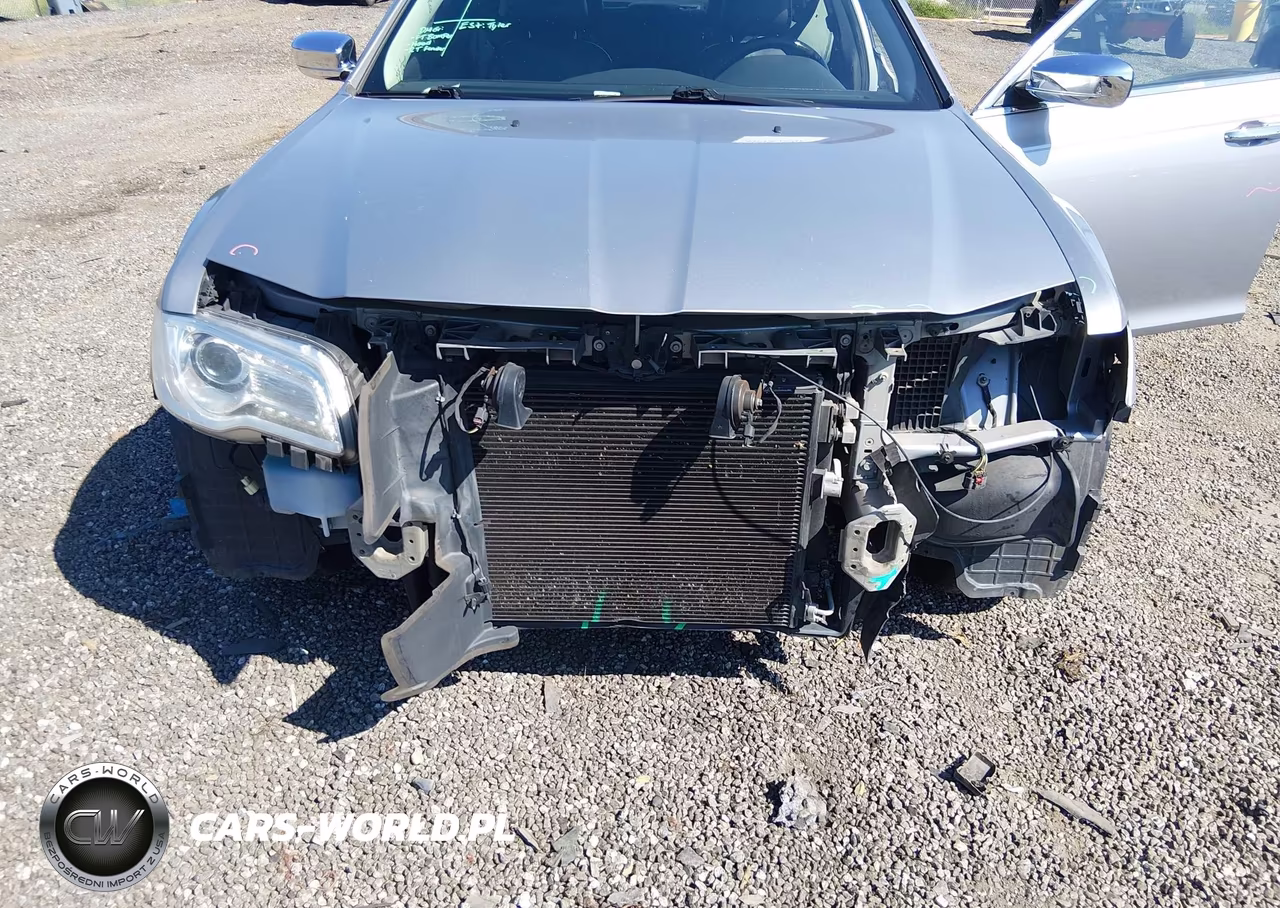 2018 Chrysler 300 Limited VIN:2C3CCAEG6JH159655 - 6
