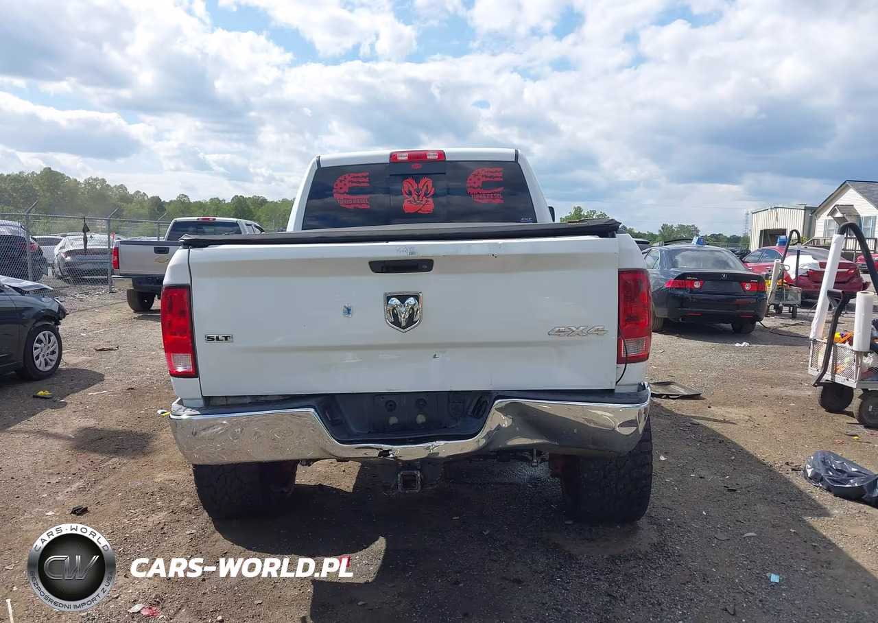 2016 Ram 2500 Slt VIN:3C6UR5DL8GG309477 - 16
