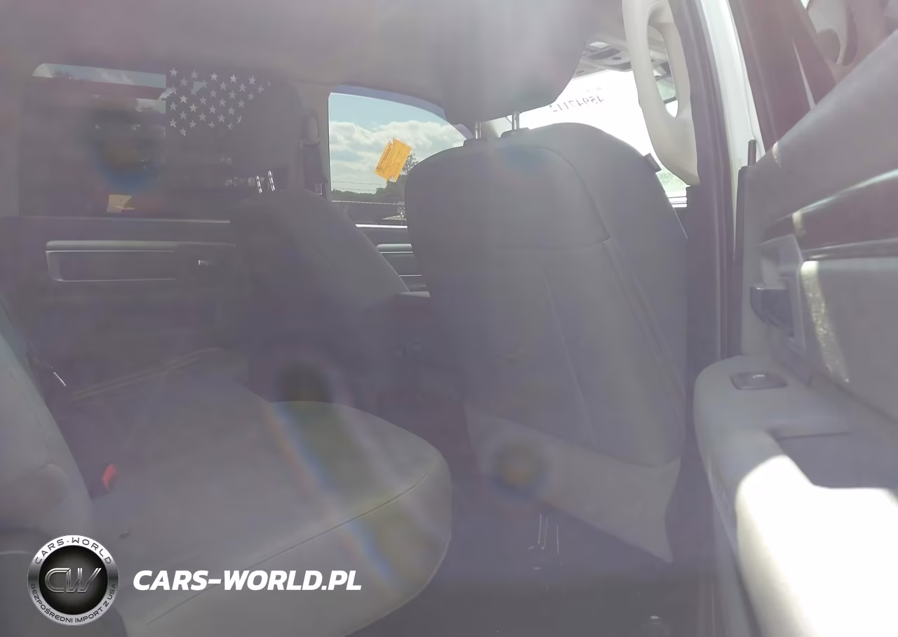 2016 Ram 2500 Slt VIN:3C6UR5DL8GG309477 - 8