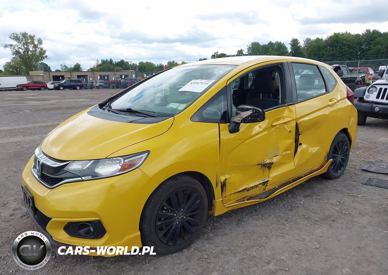 2018 Honda Fit Sport VIN:3HGGK5G62JM704622 - 6