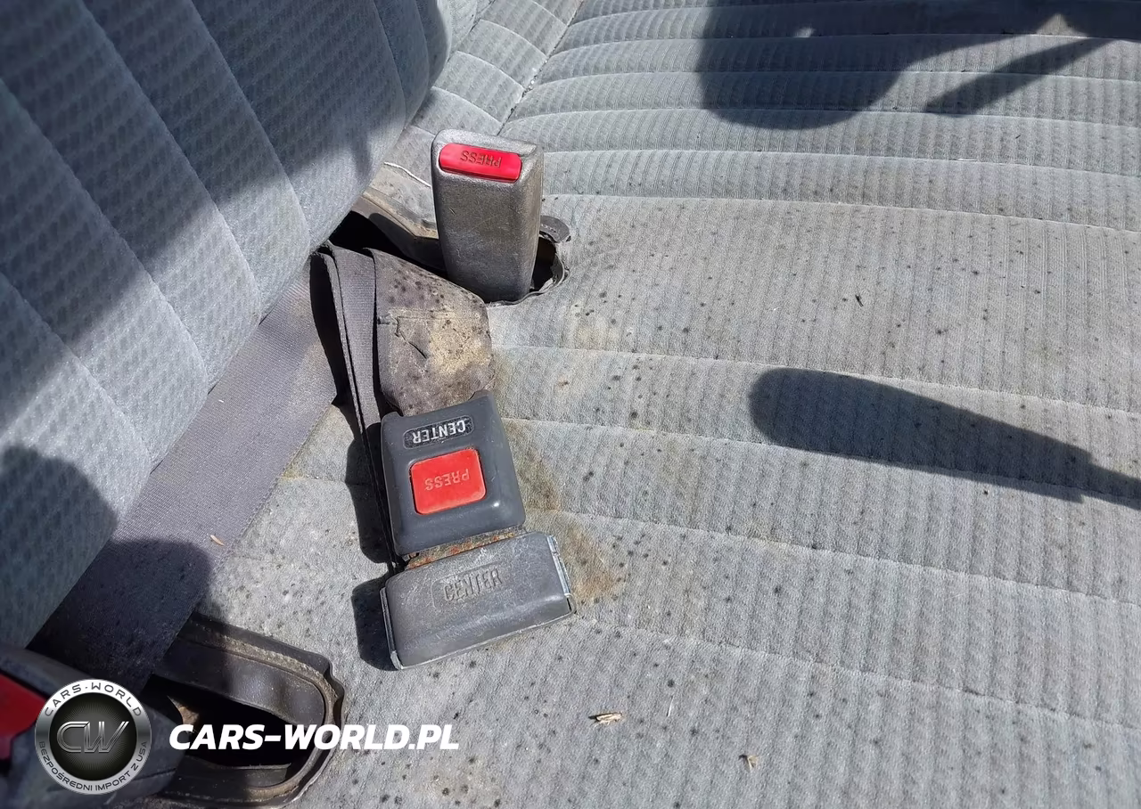 1993 Nissan Truck Short Wheelbase VIN:1N6SD11S2PC396859 - 16