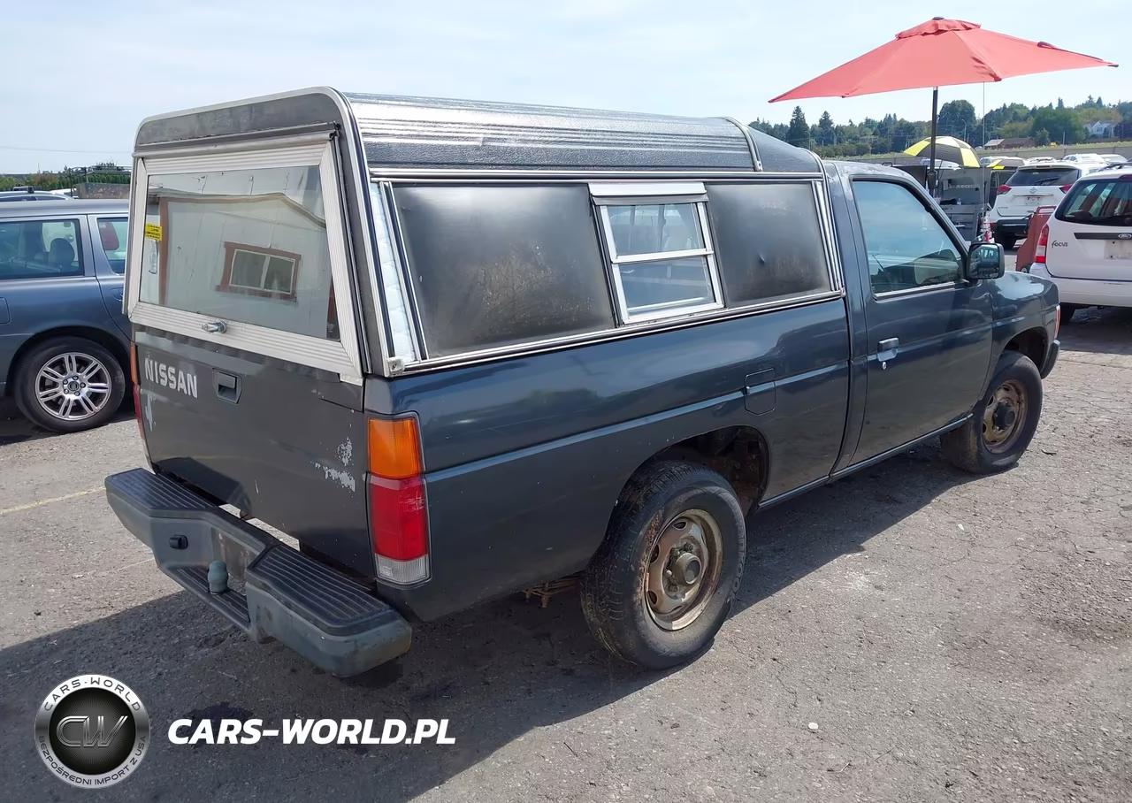 1993 Nissan Truck Short Wheelbase VIN:1N6SD11S2PC396859 - 4