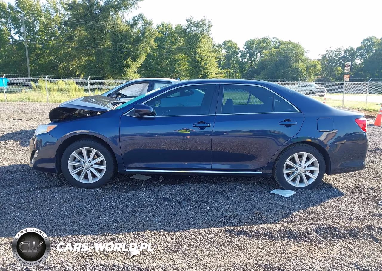 2014 Toyota Camry Xle VIN:4T1BF1FK4EU837738 - 14