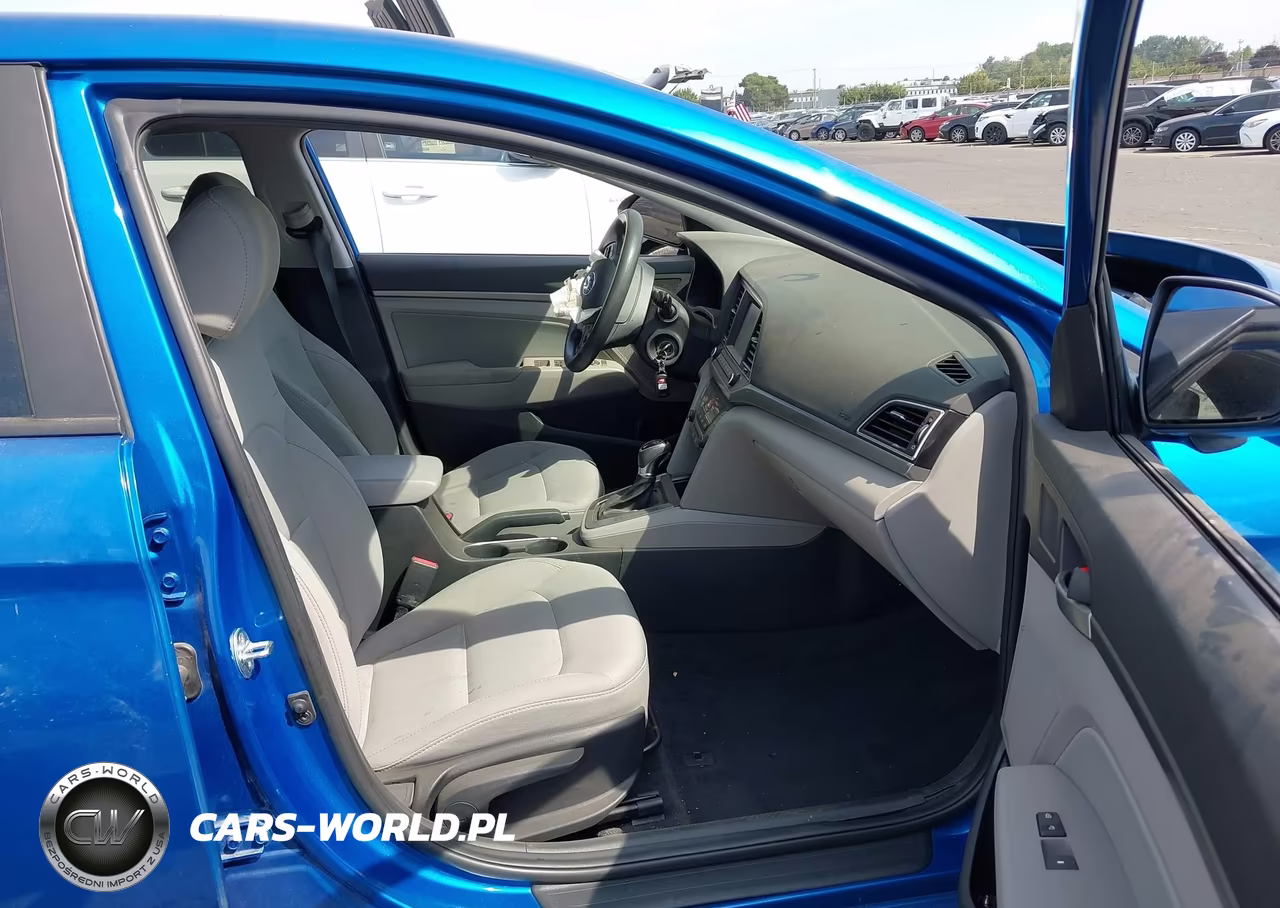 2017 Hyundai Elantra Se VIN:5NPD84LF1HH156080 - 5