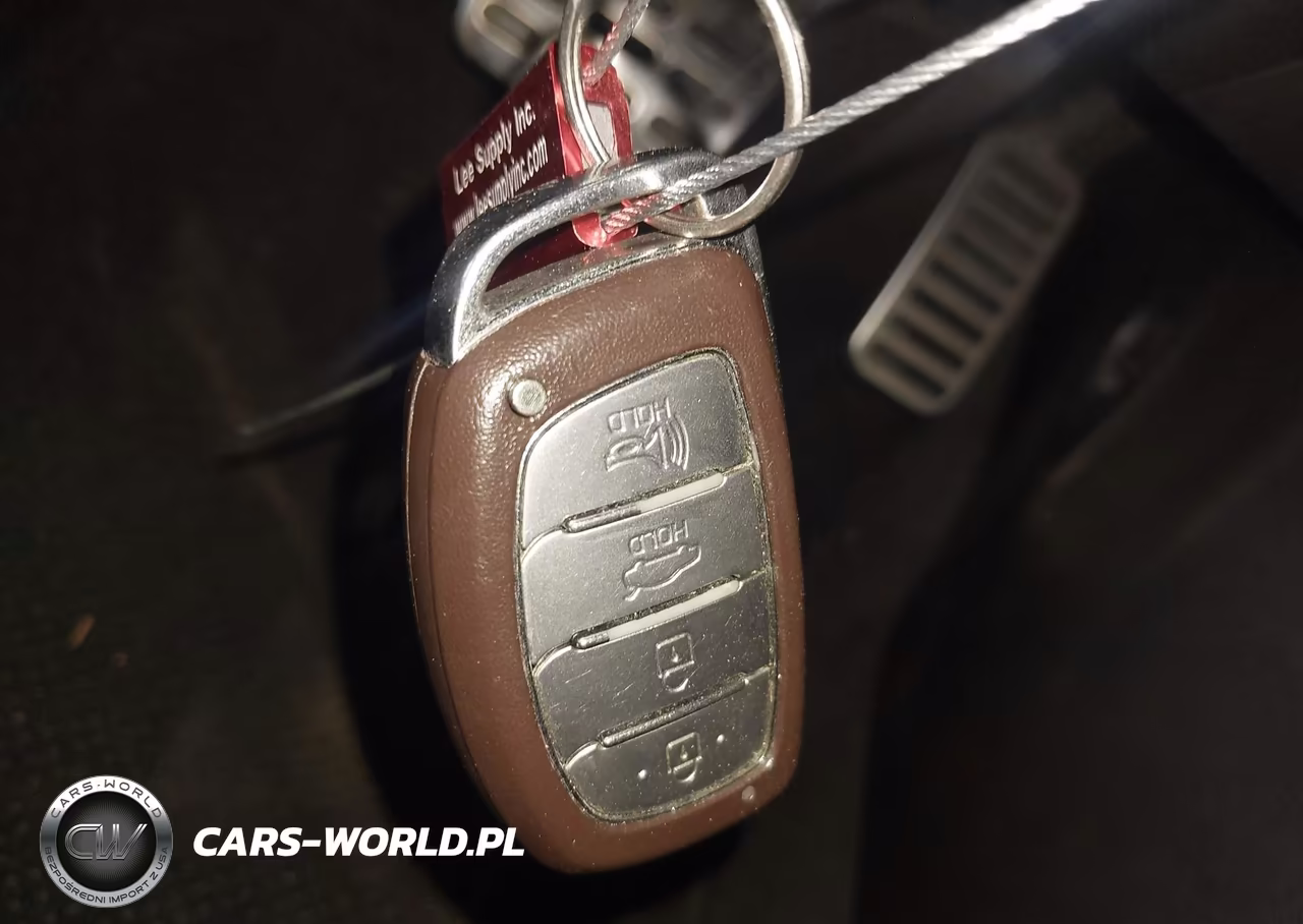 2020 Hyundai Elantra Sport VIN:KMHD04LB0LU100629 - 11