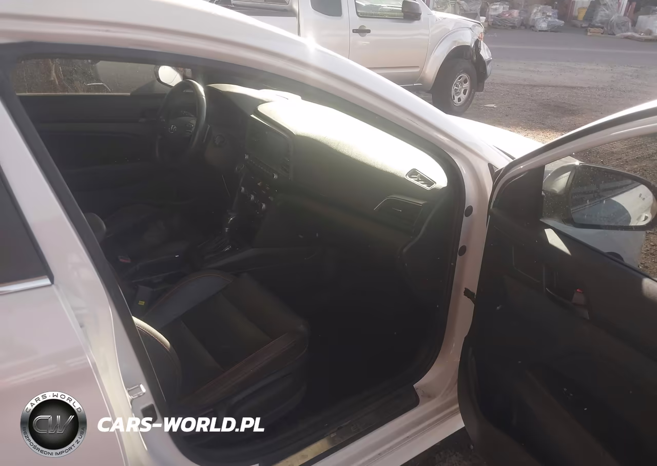 2020 Hyundai Elantra Sport VIN:KMHD04LB0LU100629 - 5