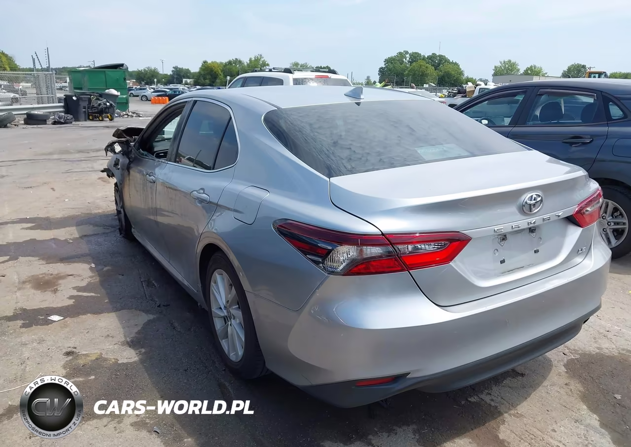 2022 Toyota Camry Le VIN:4T1R11AK3NU622145 - 3