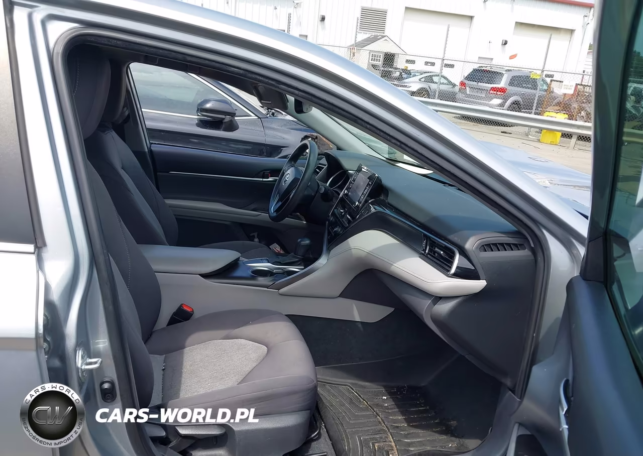 2022 Toyota Camry Le VIN:4T1R11AK3NU622145 - 5