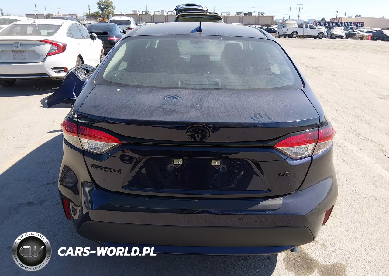 2022 Toyota Corolla Le VIN:5YFEPMAEXNP336819 - 17