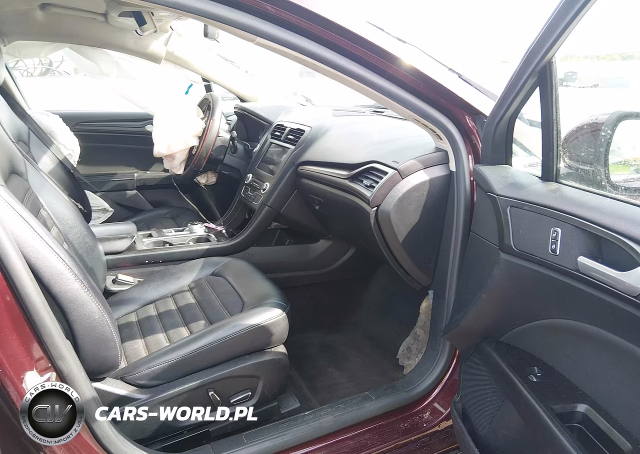 2018 Ford Fusion Se VIN:3FA6P0H98JR153614 - 5
