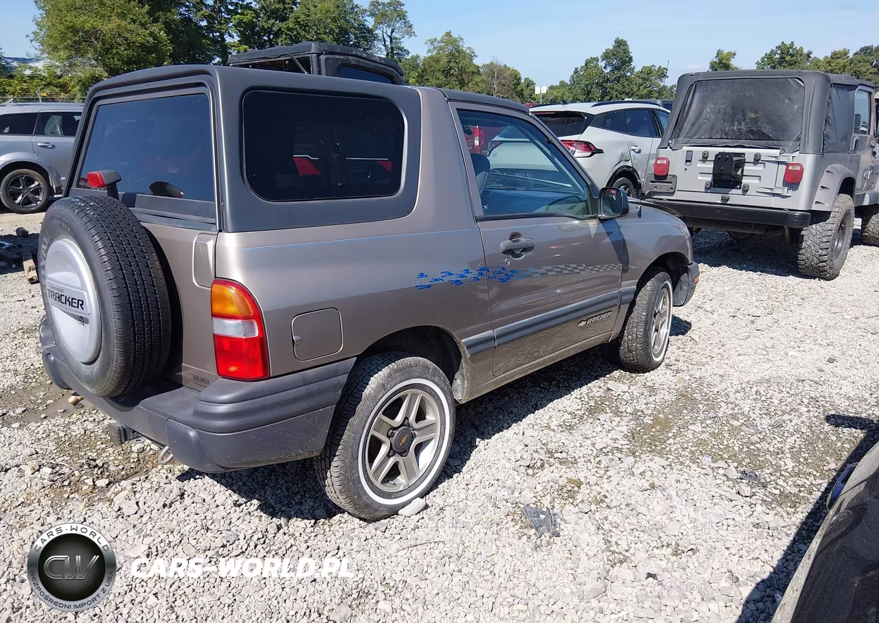 2002 Chevrolet Tracker VIN:2CNBJ18C526951679 - 4