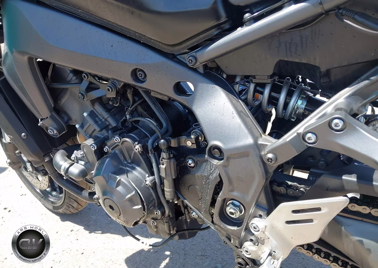 2022 Yamaha Mt09 VIN:JYARN71E1NA002719 - 9