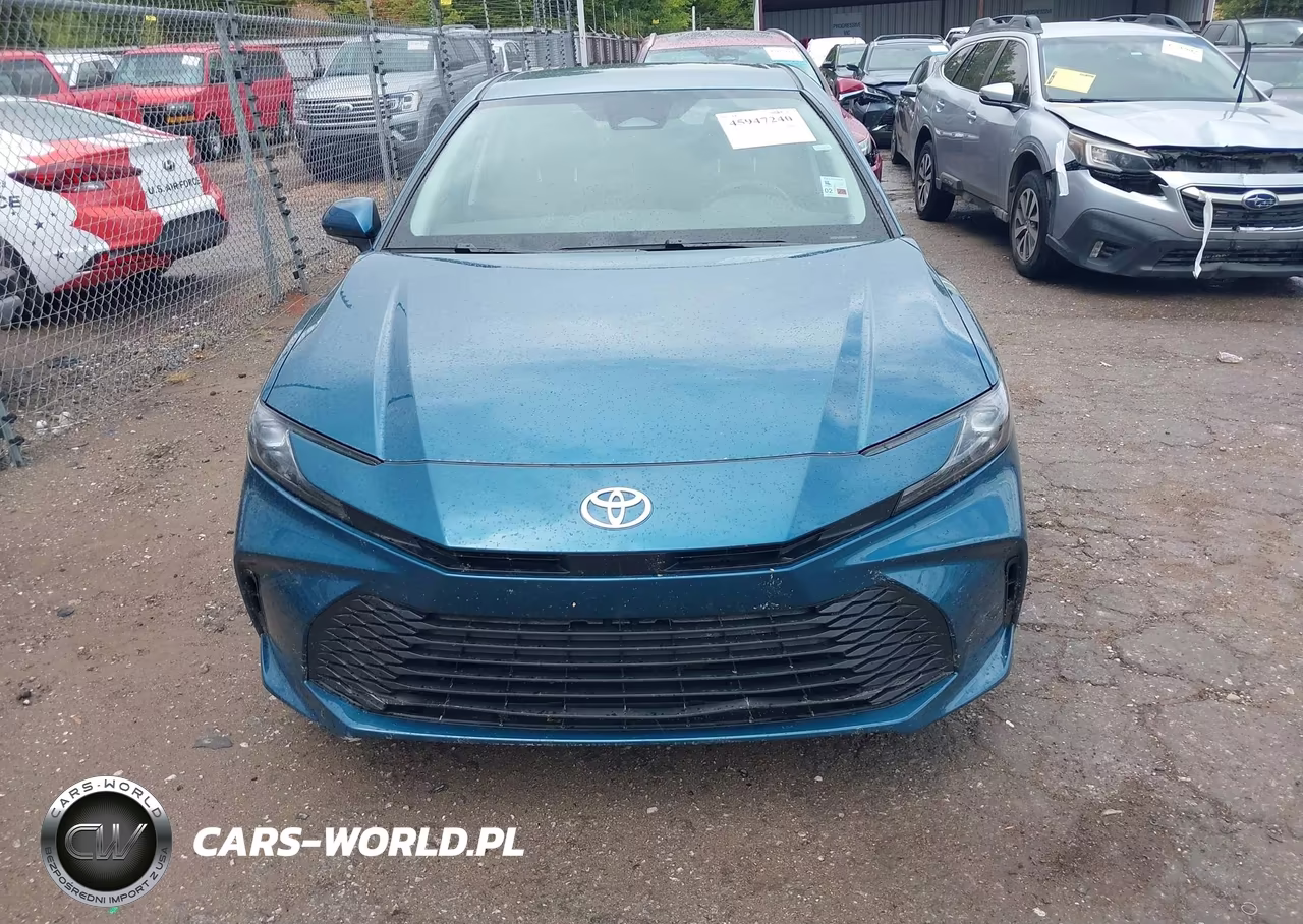 2026 Toyota Camry Le VIN:4T1DAACK3TU707197 - 11