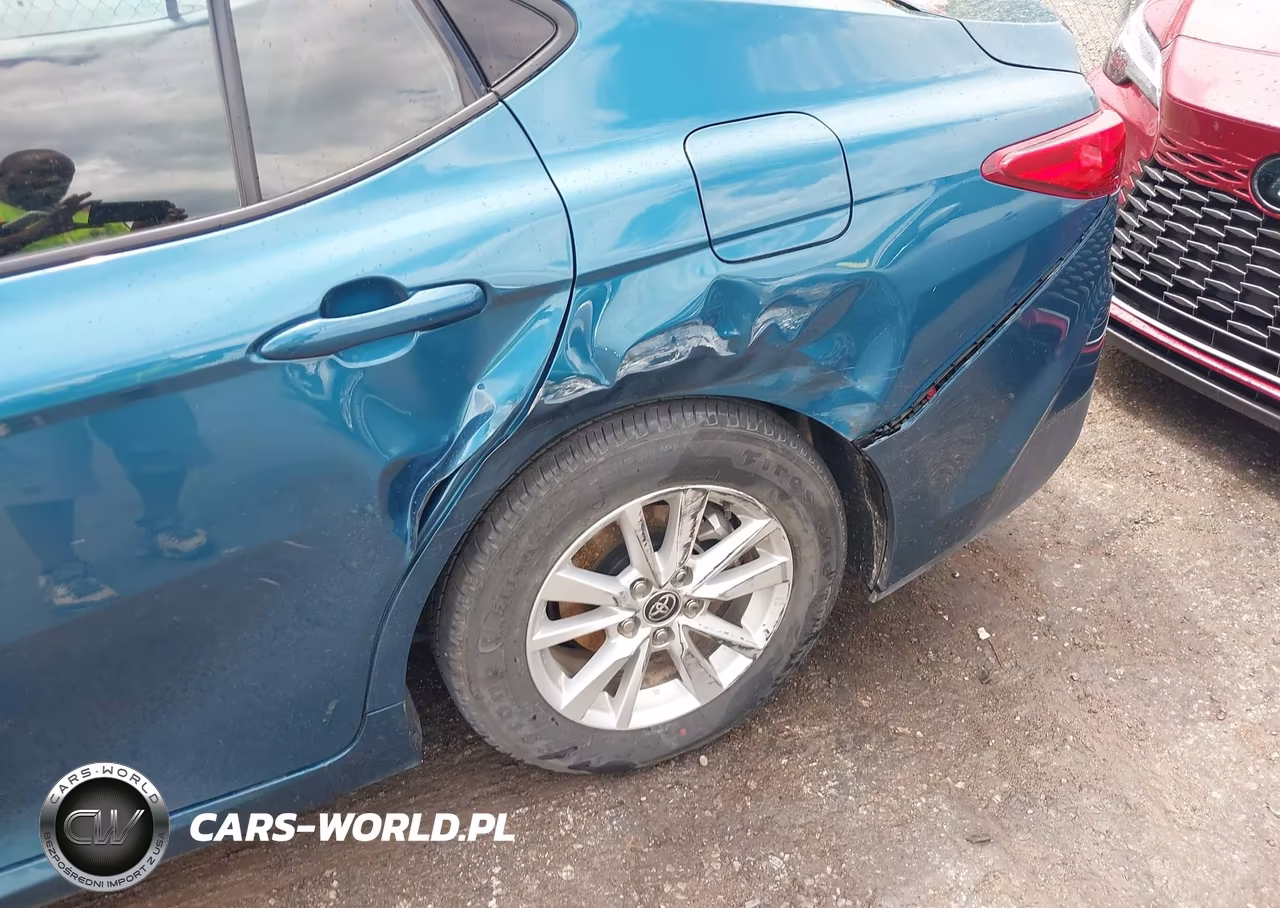 2026 Toyota Camry Le VIN:4T1DAACK3TU707197 - 17