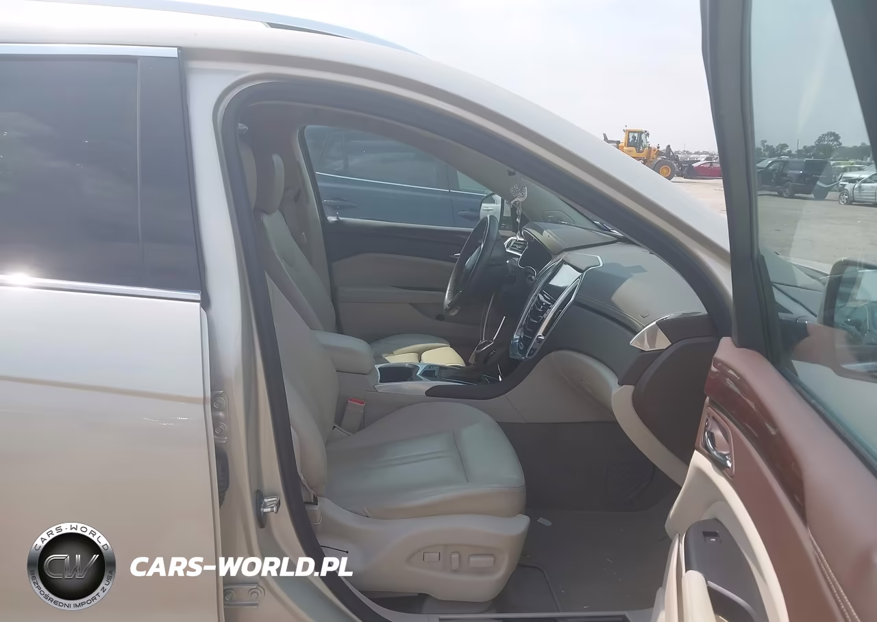 2013 Cadillac Srx Luxury Collection VIN:3GYFNCE34DS558880 - 5