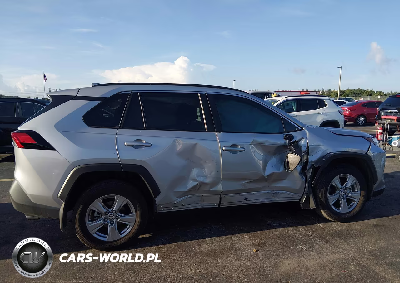 2025 Toyota Rav4 Xle VIN:2T3W1RFV2SW422252 - 6