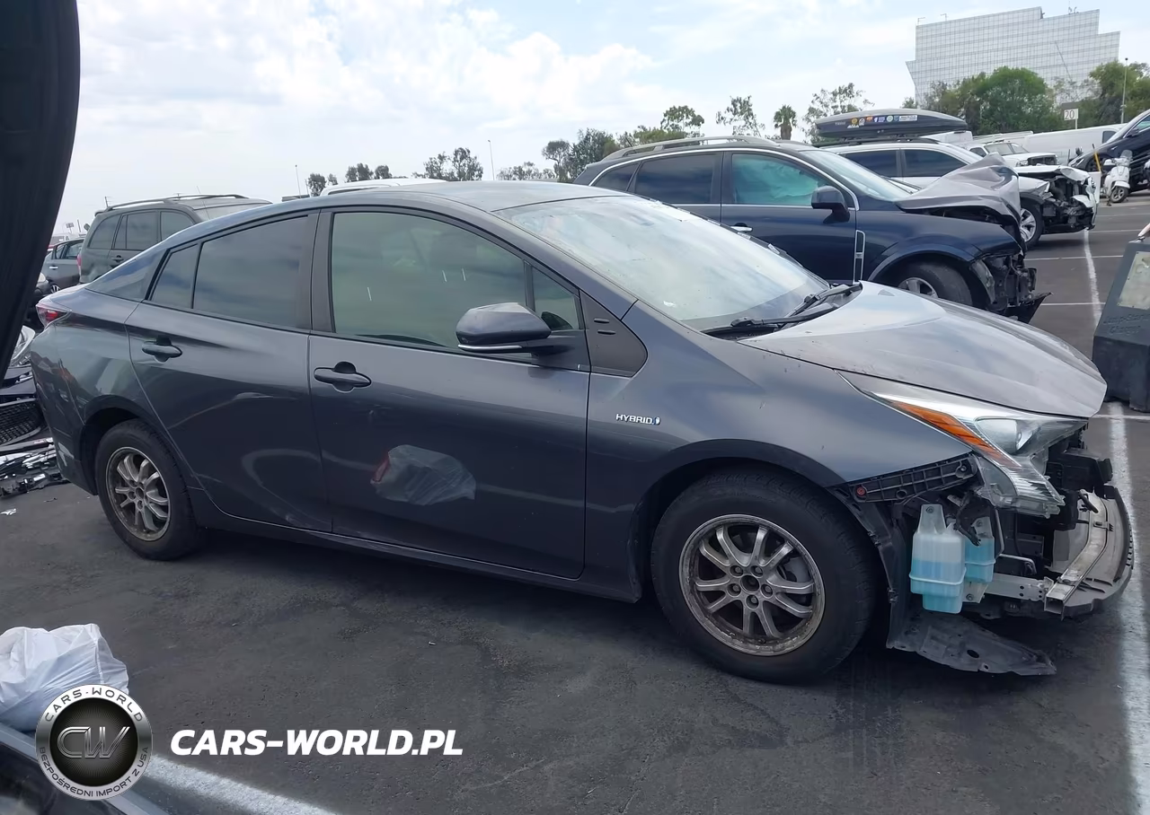 2018 Toyota Prius One VIN:JTDKBRFU7J3076557 - 14