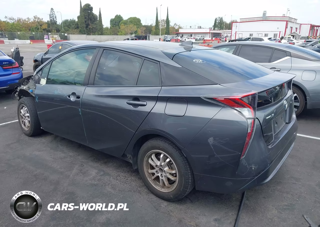 2018 Toyota Prius One VIN:JTDKBRFU7J3076557 - 3