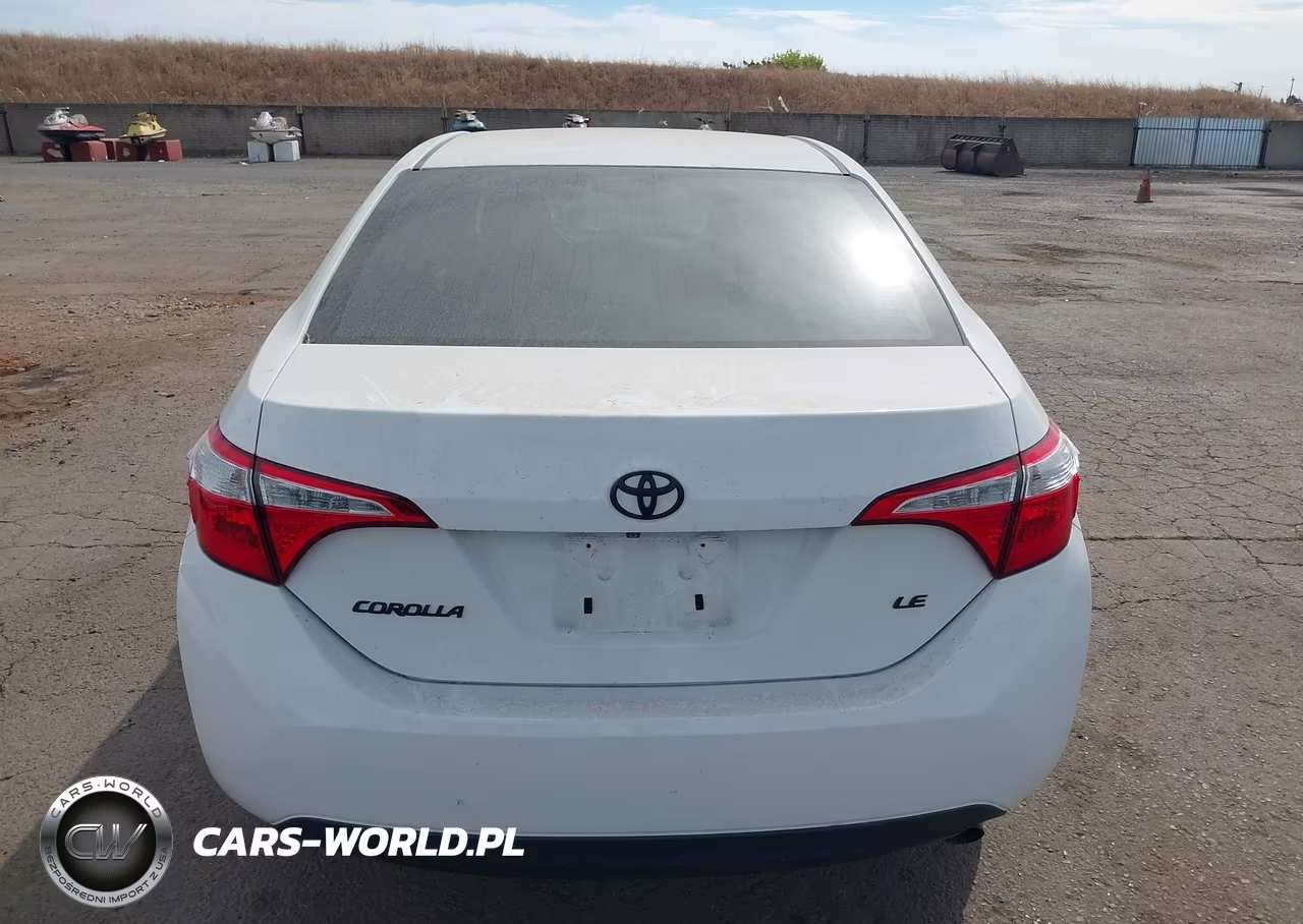 2015 Toyota Corolla Le VIN:5YFBURHE4FP214571 - 16