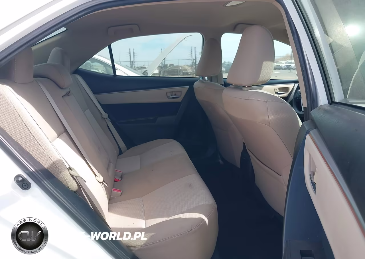 2015 Toyota Corolla Le VIN:5YFBURHE4FP214571 - 8