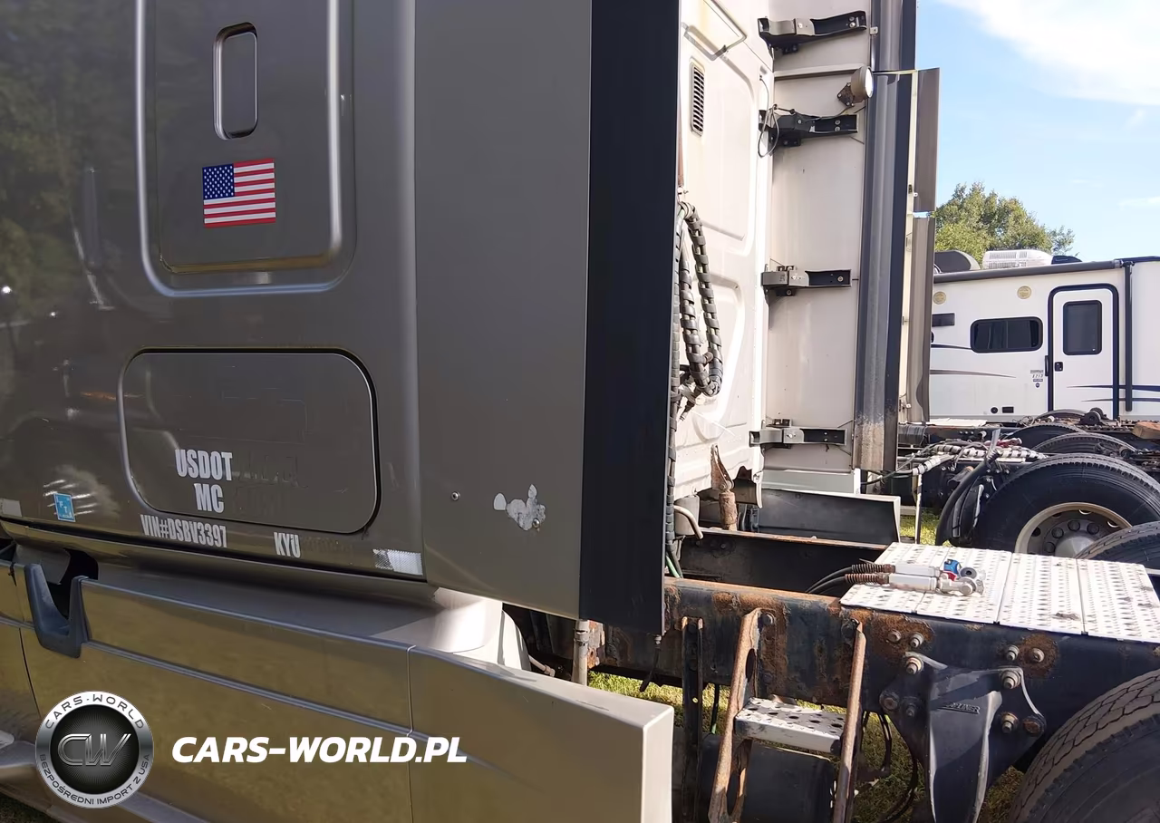 2013 Freightliner Cascadia 125 VIN:1FUJGLDR4DSBV3397 - 14