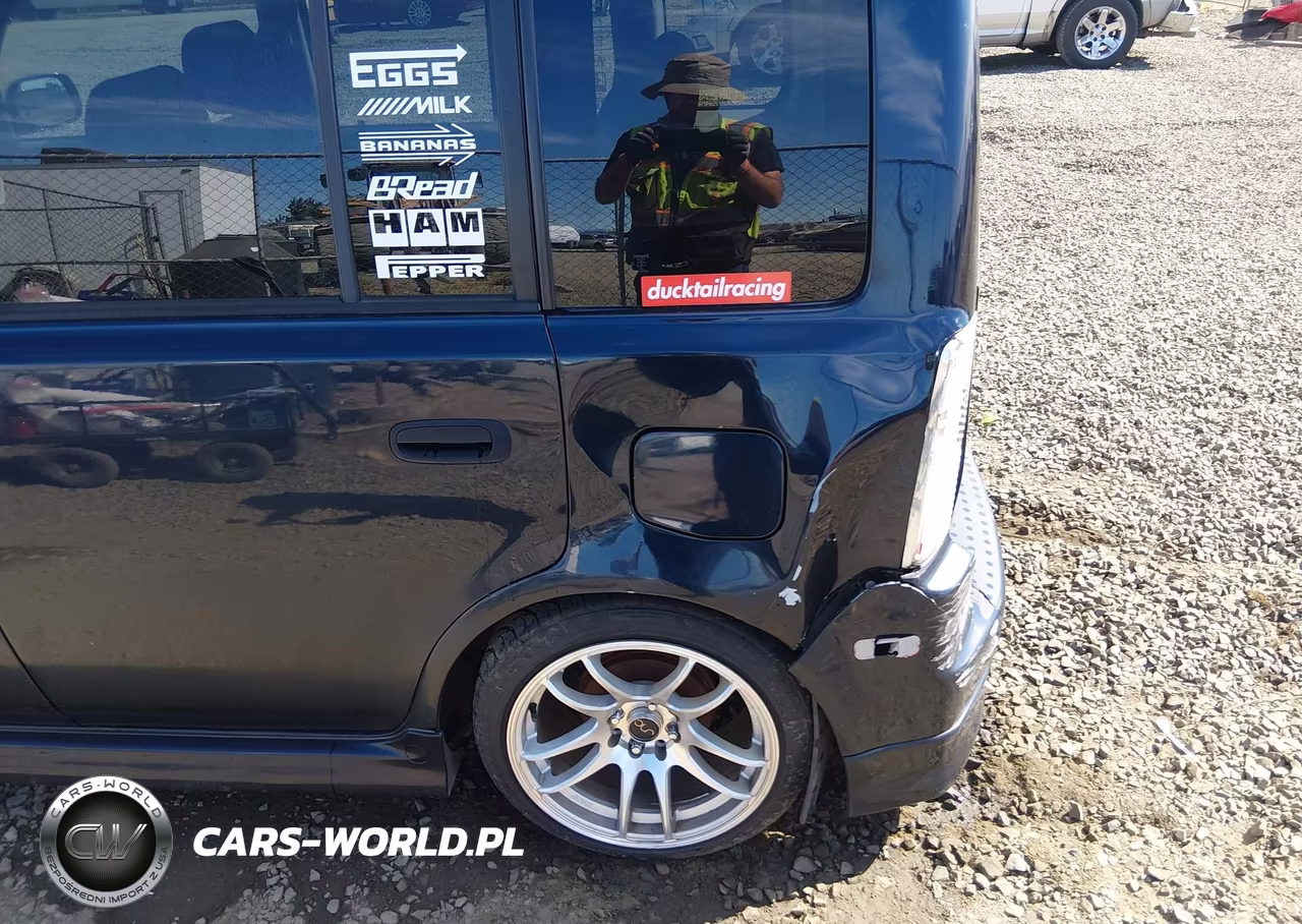 2005 Scion Xb VIN:JTLKT324450197395 - 13
