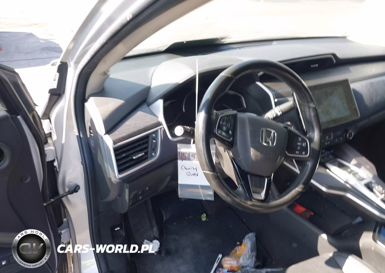 2018 Honda Clarity Plug-In Hybrid Touring VIN:JHMZC5F32JC015692 - 20
