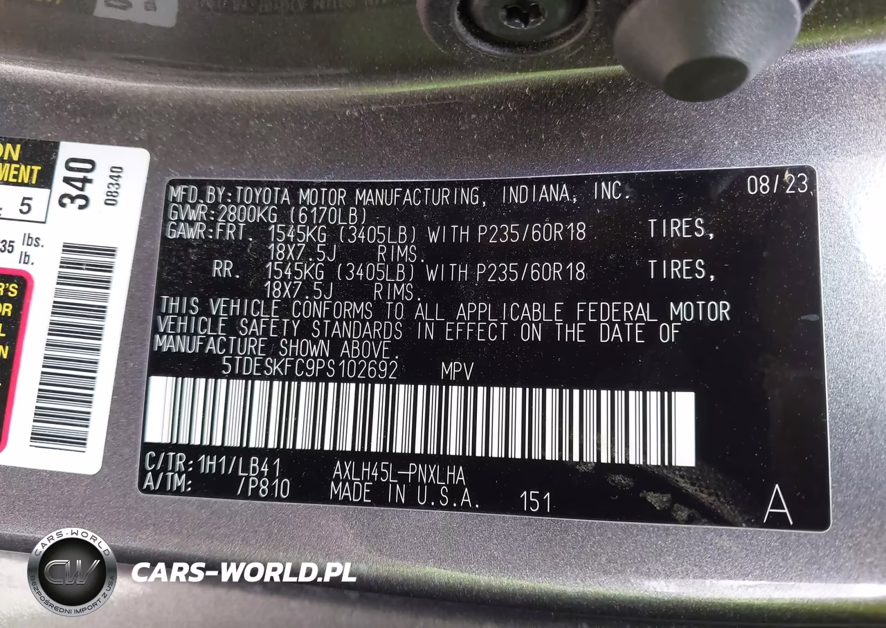 2023 Toyota Sienna Platinum VIN:5TDESKFC9PS102692 - 9