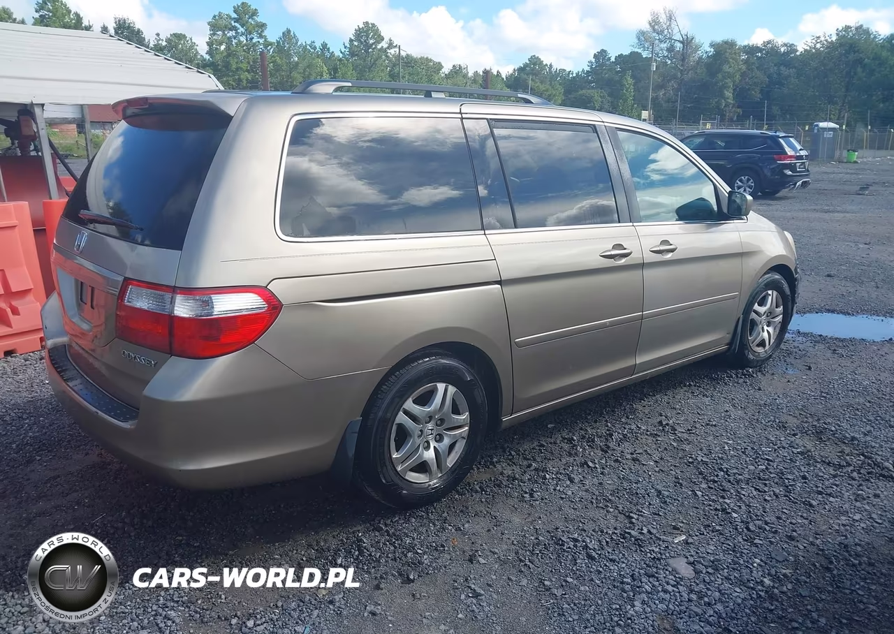 2005 Honda Odyssey Ex-L VIN:5FNRL387X5B113335 - 4