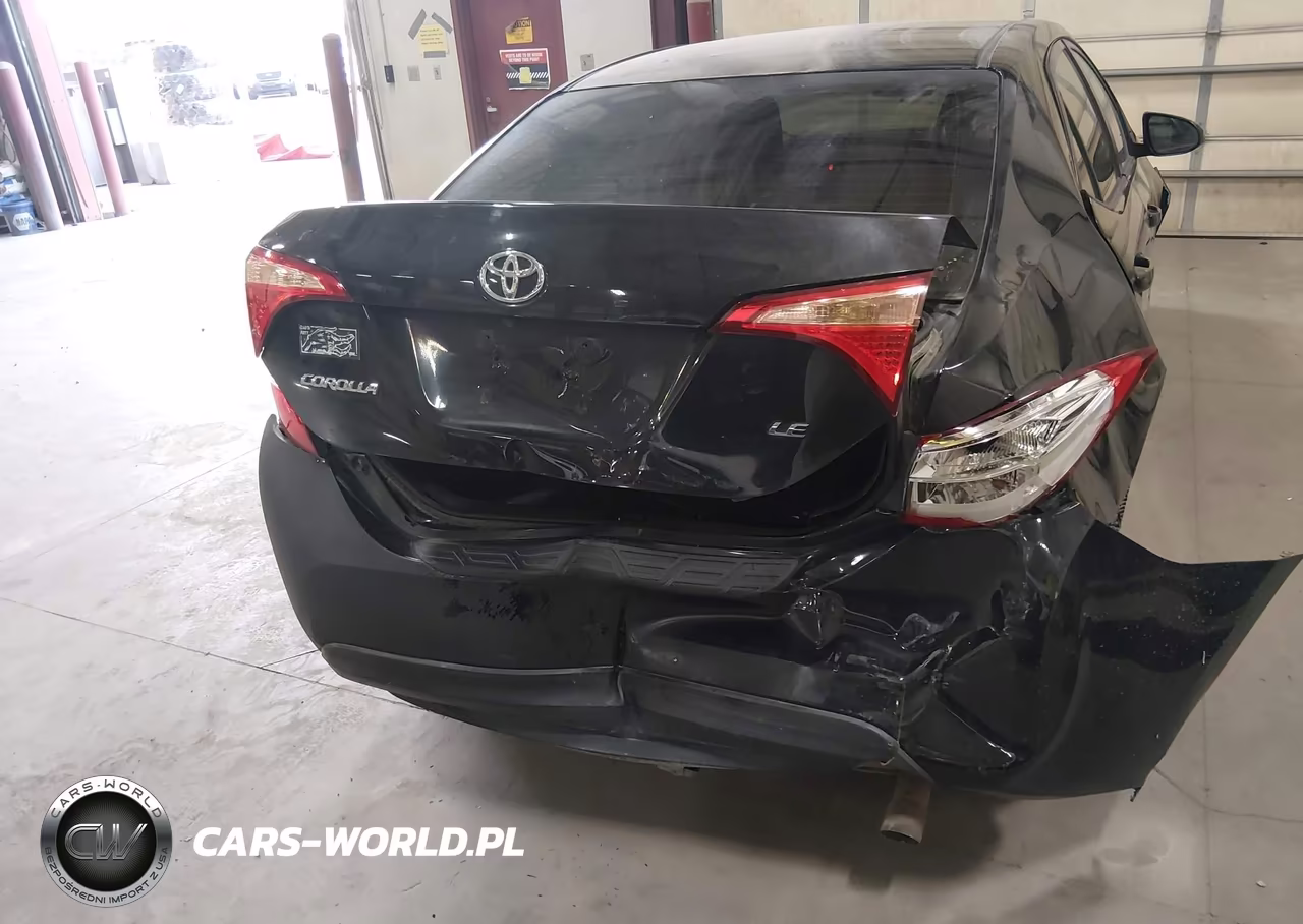 2017 Toyota Corolla Le VIN:2T1BURHEXHC938929 - 17